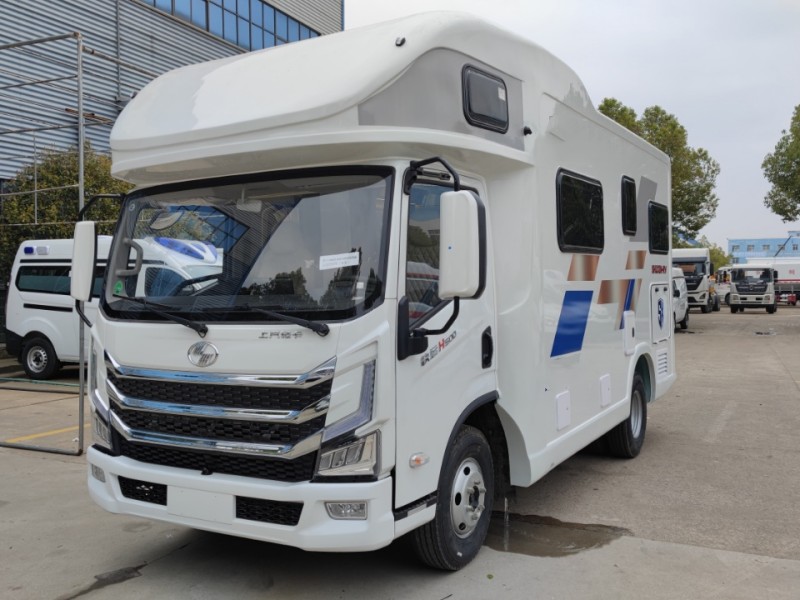 躍進(jìn)H500房車(chē)