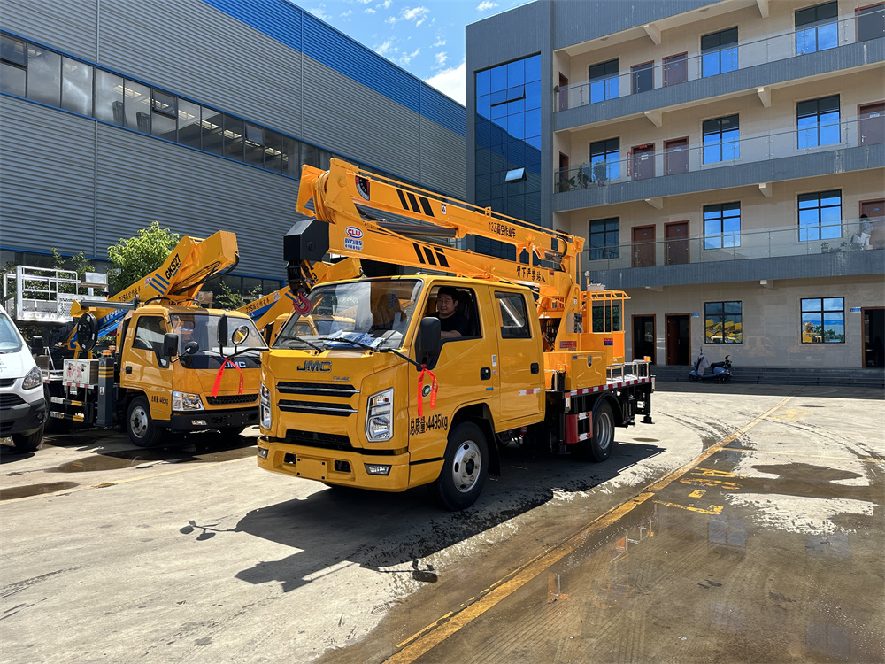 江鈴順達13.5米藍牌折臂高空作業(yè)車配置參數