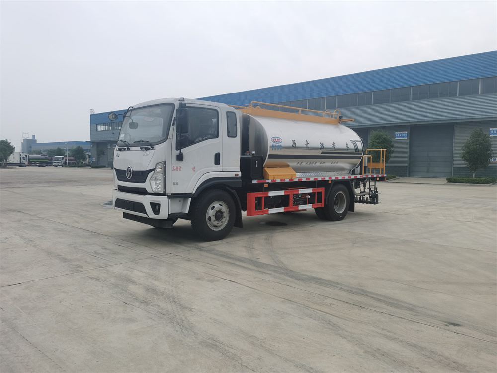 陜汽軒德X9智能型瀝青灑布車(chē)【9.3立方】